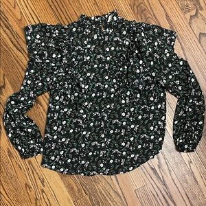 Everleigh floral Black Blouse Small